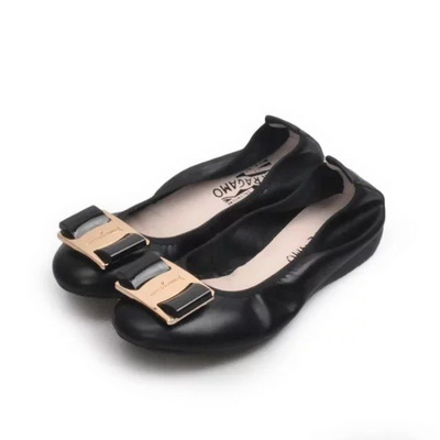 Ferragamo Shallow mouth flat shoes Women--045